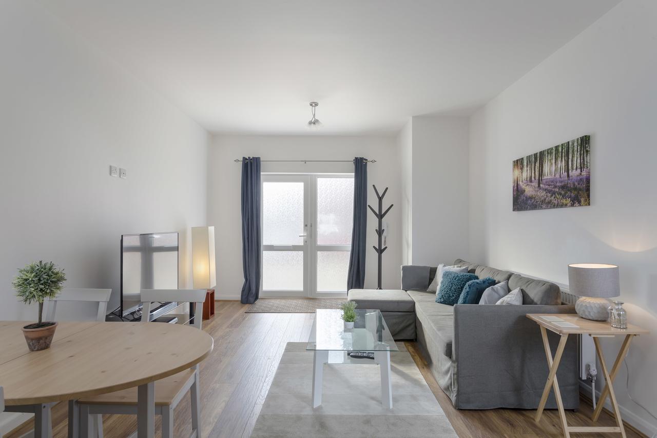 1 Bed Apt Sleeps 4 Luton (Bedfordshire) Exterior foto
