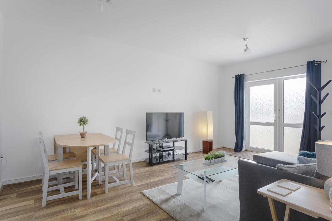 1 Bed Apt Sleeps 4 Luton (Bedfordshire) Exterior foto